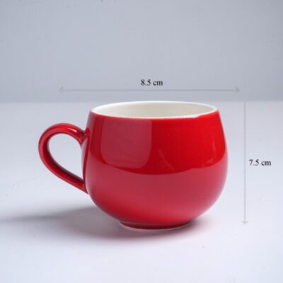 Kích thước ly sứ màu bóng Bát Tràng màu đỏ bóng dáng bầu có quai 220ml LM-102