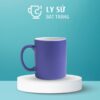 Ly sứ màu mát Bát Tràng quà tặng in logo màu tím mát dáng trụ quai C 350ml LSM-72