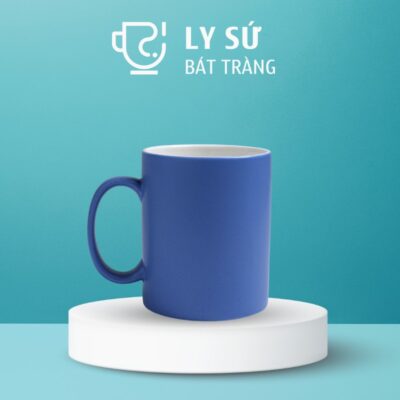 Ly sứ màu mát Bát Tràng quà tặng in logo màu xanh dương mát dáng trụ quai C 350ml LM-63