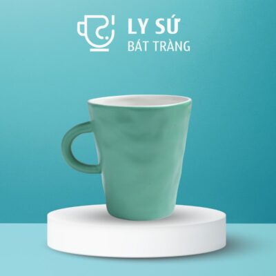 Ly sứ màu mát Bát Tràng màu xanh lục bảo lõm dáng vát có quai 400ml LM- 98