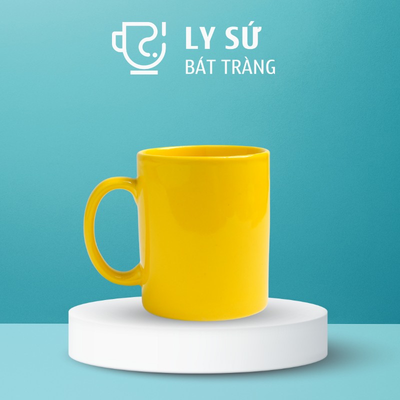 Ly sứ màu bóng Bát Tràng quà tặng in logo màu vàng bóng dáng trụ quai C 350ml LM-59
