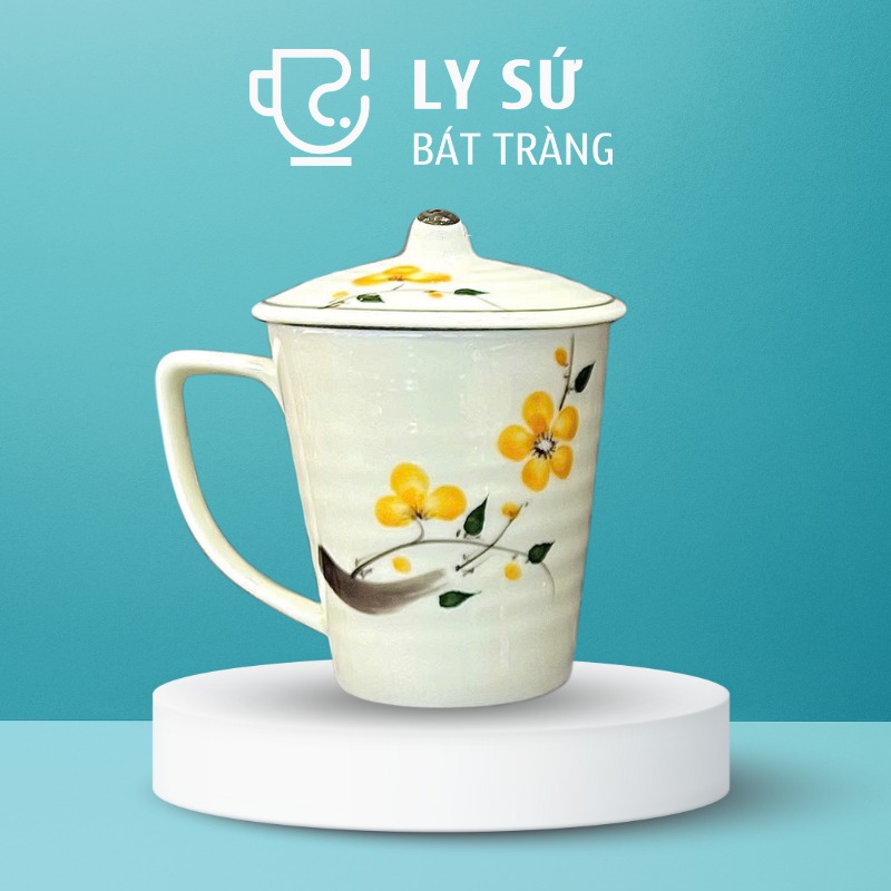 Ly sứ Bát Tràng quà tặng in logo họa tiết vẽ tay hoa mai vàng có nắp dung tích 350ml LSVT-34