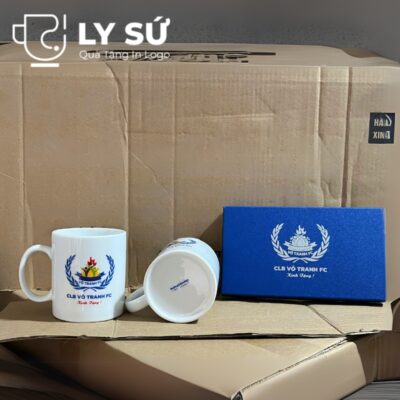 Bộ 2 cốc sứ Bát Tràng quà tặng in logo màu trắng dáng trụ quai C 350ml BCS-20