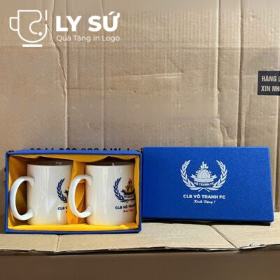 Bộ 2 cốc sứ Bát Tràng quà tặng in logo màu trắng dáng trụ quai C 350ml BCS-20