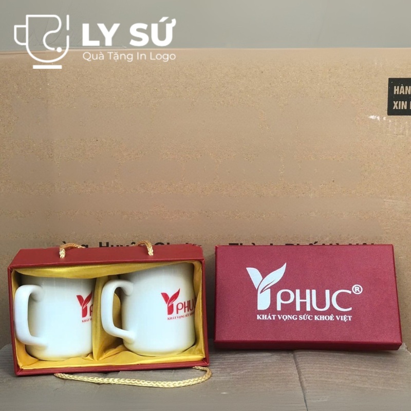 Bộ 2 cốc sứ Bát Tràng quà tặng in logo dáng trụ quai vuông 350ml BCS-10