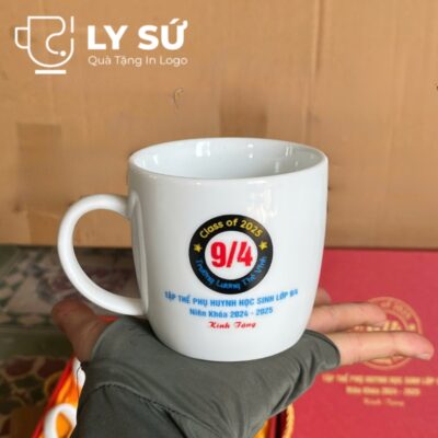Bộ 4 cốc sứ Bát Tràng quà tặng in logo màu trắng dáng lùn quai C 300ml BCS-21