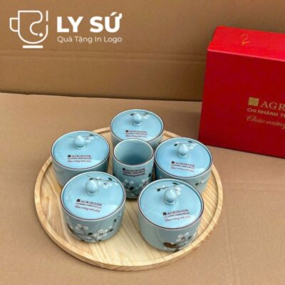 Bộ giftset cốc sứ Bát Tràng quà tặng in logo gồm 1 cốc sứ và 5 hũ mứt BGS-01
