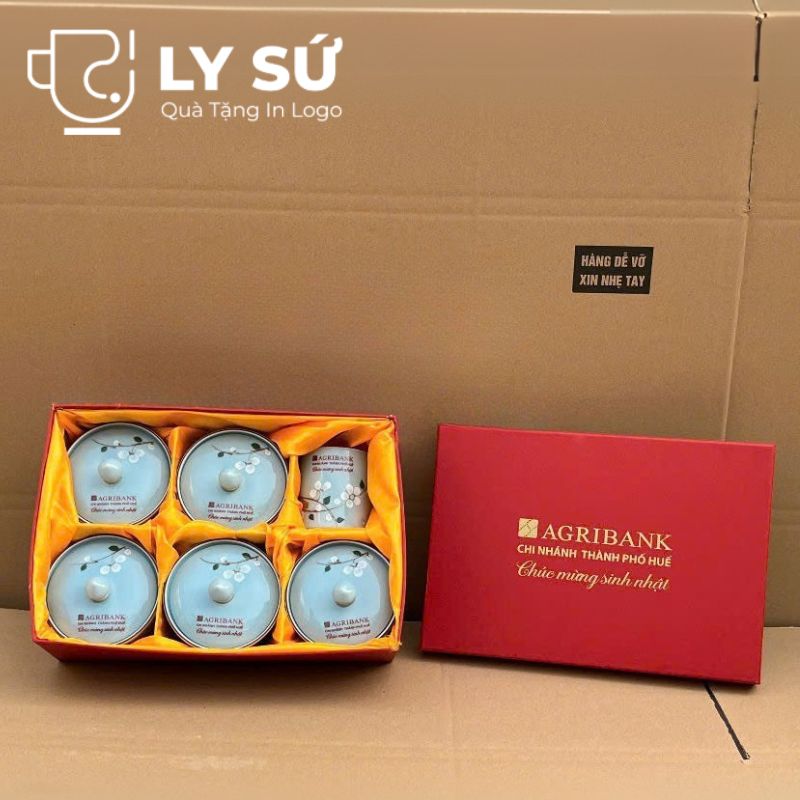 Bộ giftset cốc sứ Bát Tràng quà tặng in logo gồm 1 cốc sứ và 5 hũ mứt BGS-01