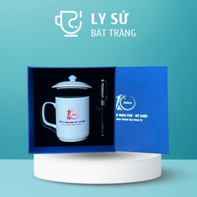 Bộ giftset cốc sứ Bát Tràng quà tặng in logo gồm cốc sứ có nắp và bút ký BGS-06