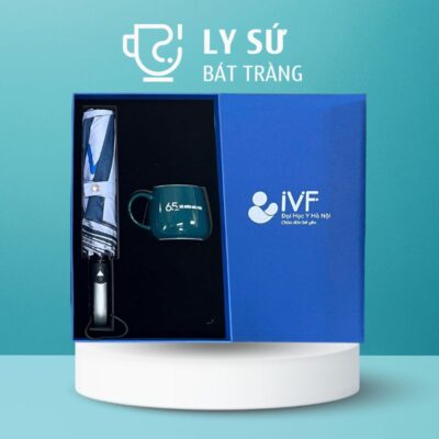 Bộ giftset cốc sứ Bát Tràng quà tặng in logo gồm cốc sứ dáng bầu và ô dù gấp 3 tự động 1 chiều BGS-07