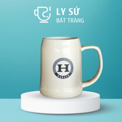 Ca bia Bát Tràng quà tặng in logo màu trắng ngà dáng trụ quai C 500ml CB-03
