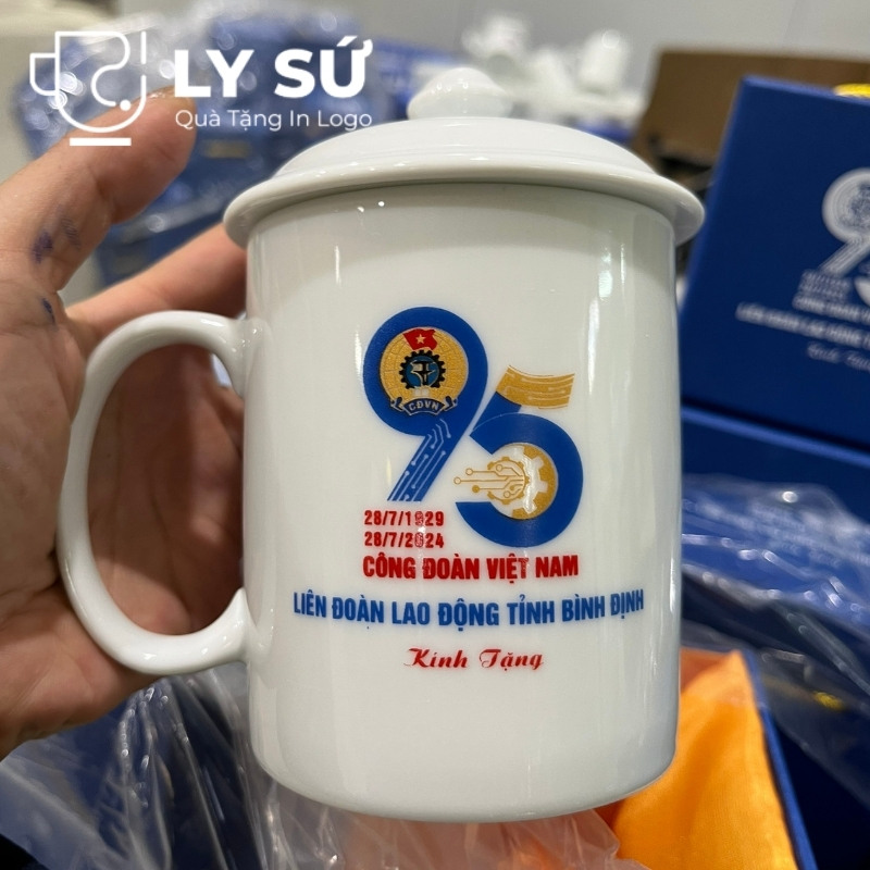 Cốc sứ trắng Bát Tràng quà tặng in logo