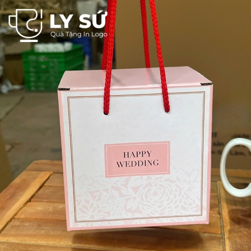 Cốc sứ trắng Bát Tràng quà tặng in logo