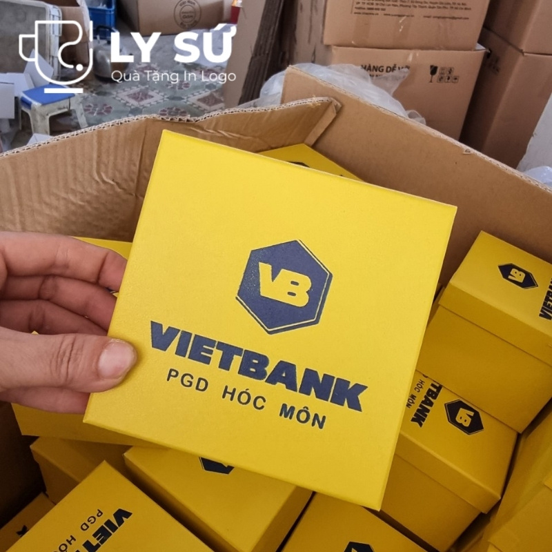 Hộp đựng ly sứ Bát Tràng quà tặng in logo